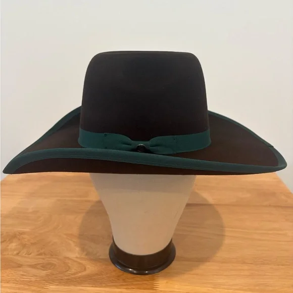 NEW!! Resistol- Hooey Hat. Size 6 7/8. Brand new with tag. Never been worn